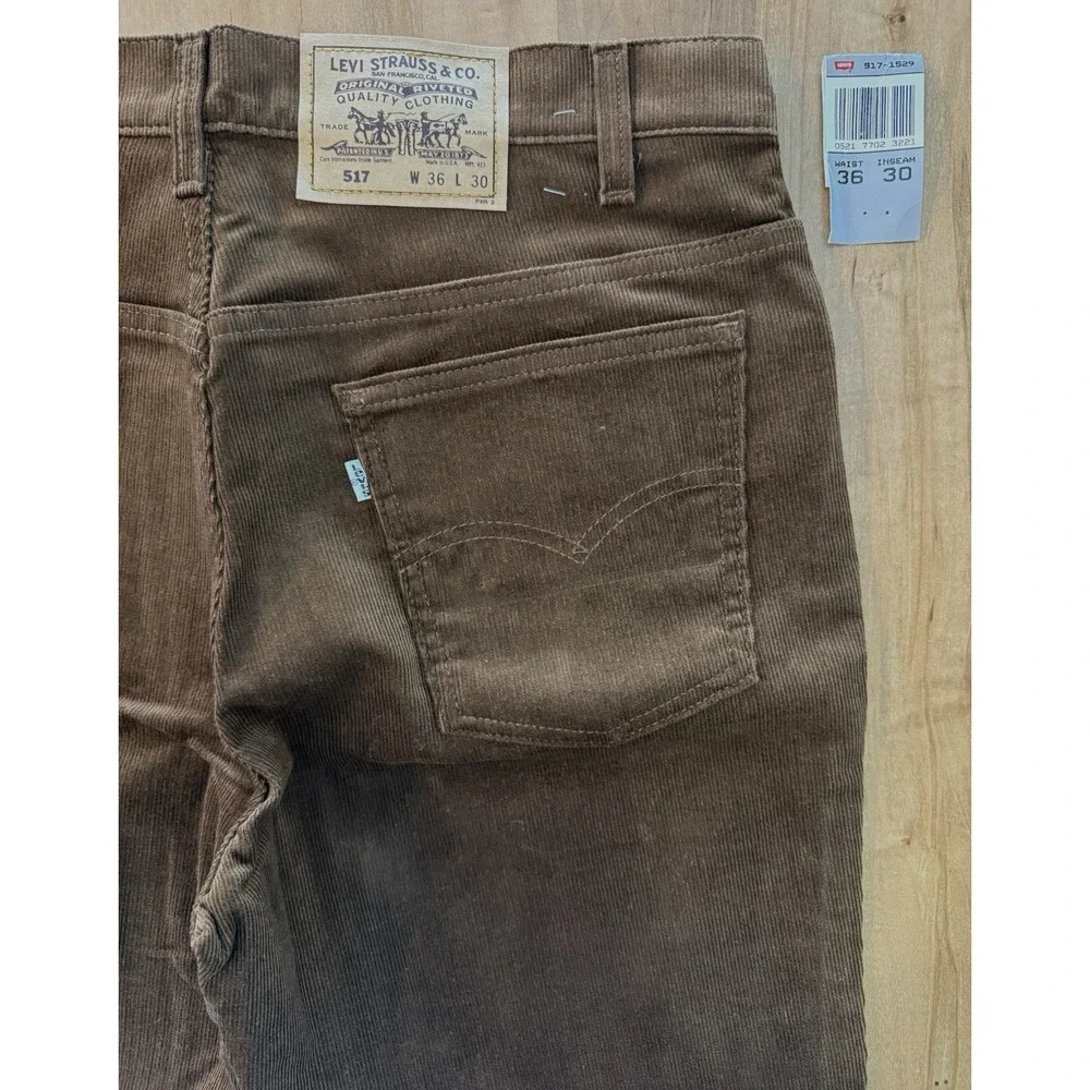 Vintage Levi's 517 Mens 36x32 Bootcut Brown Corduroy Pants White Tag Deadstock